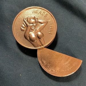 Unusual coin holder, Heads I Win, Tails You Lose